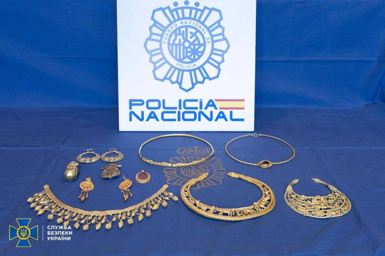 В Испании всплыло скифское золото из Украины: СБУ и местная полиция задержали контрабандистов