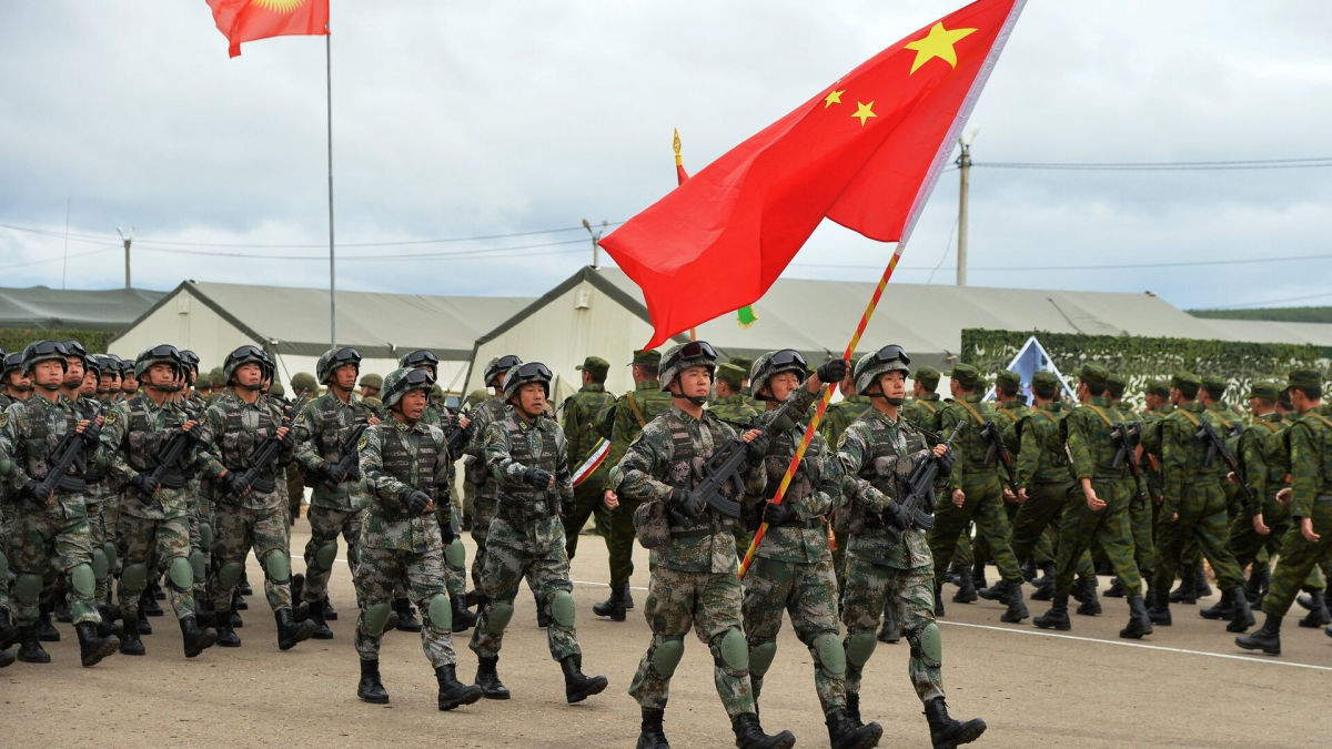 Китай назвал условие, при котором без колебаний начнет войну против Тайваня