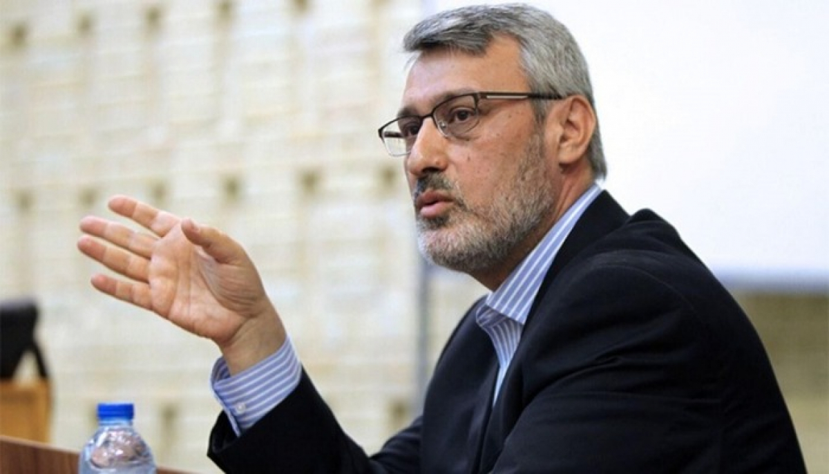 Иранский посол в Лондоне вышел из себя после вопроса о "бульдозерах, собирающих обломки украинского самолета"