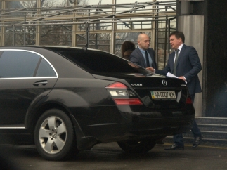 "Обновки" депутатов: Ляшко купил авто за $110 тыс. долл.