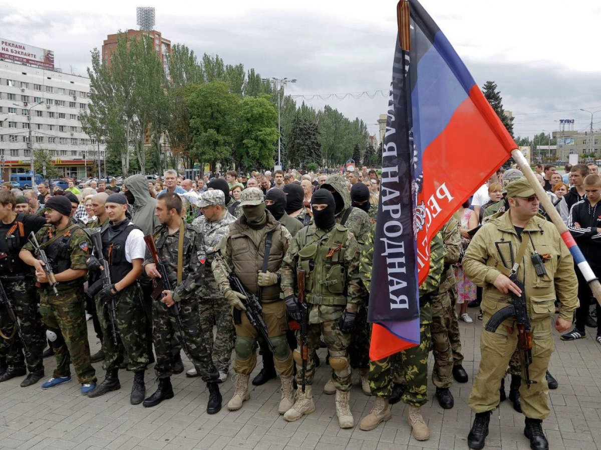 В Сети показали, как "ДНР" зазывает в свои "войска": какая "армия", такие и листовки