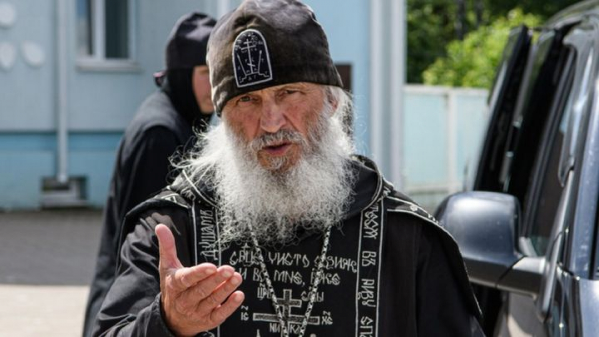 Захвативший монастырь духовник Поклонской пошел против РПЦ и Кремля: "Хозяин не ворует!"
