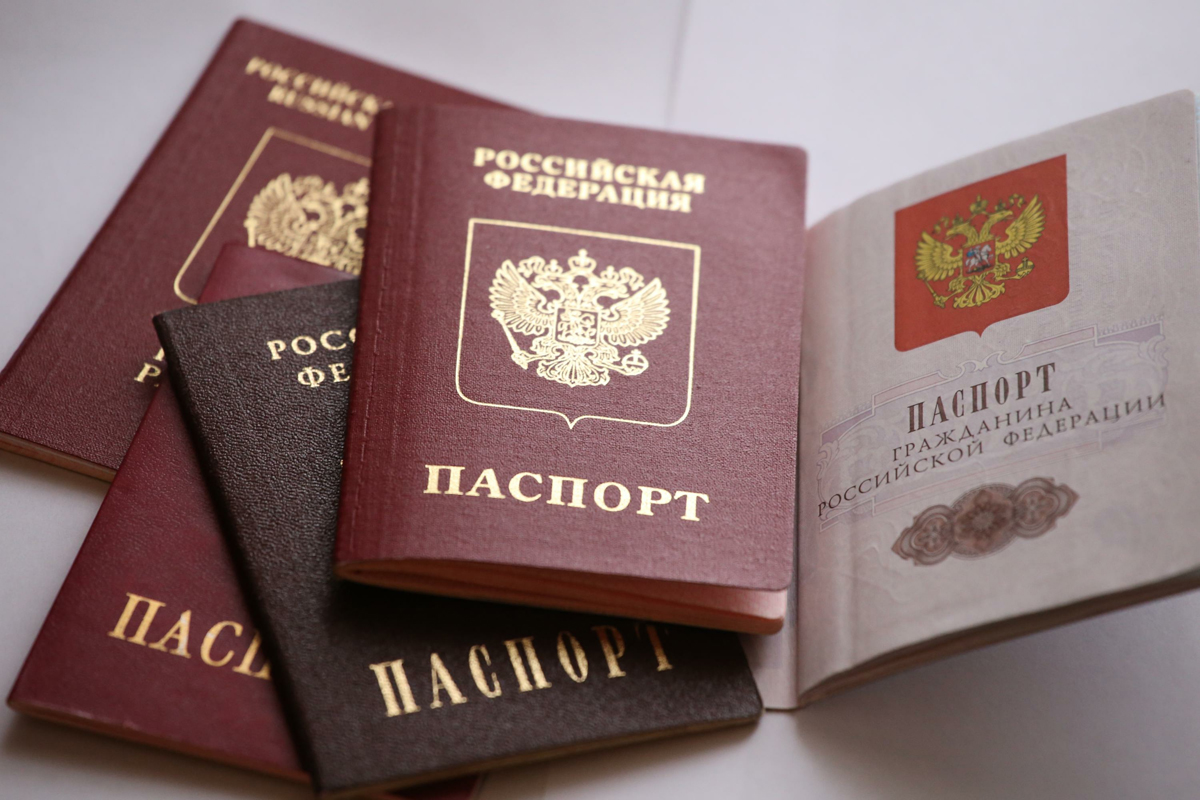 Коварный ход Кремля: в Госдуме готовятся упростить процедуру получения гражданства РФ для украинцев - СМИ
