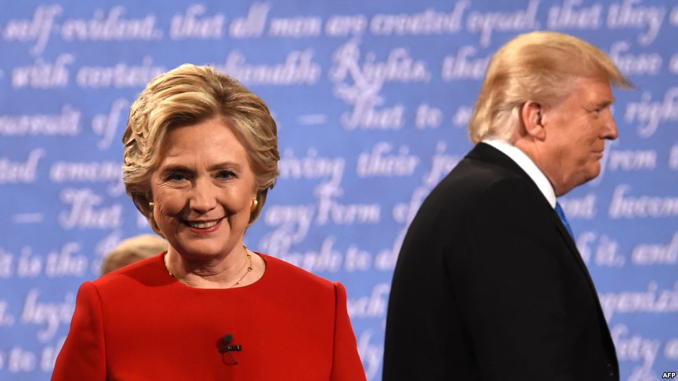 Умные и красивые - за Клинтон, бизнесмены среднего звена - за Трампа: в США определились с основными типажами голосующих на выборах президента