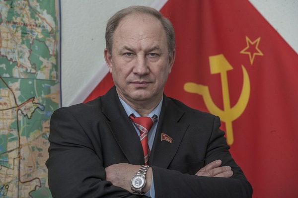"Подвергли беспрецедентному унижению и позору", - депутат Рашкин требует отставки Мутко