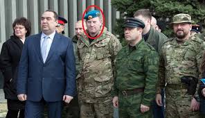 Сперва убили, затем "увековечили". В Луганске выпустили "почтовые марки" с фотографиями "героев ополчения", погибших от рук своих же товарищей 