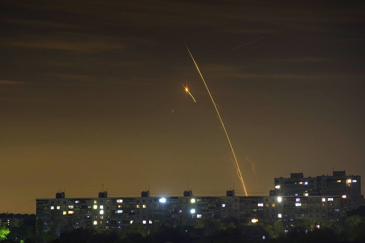 ​Мощный удар по аэродрому РФ в Джанкое: Генштаб ВСУ показал видео запуска ракет