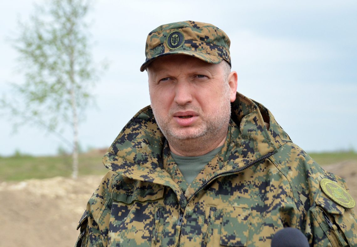 Турчинов аргументировал, почему ПТРК производства Украины ничуть не хуже легендарных Javelin США