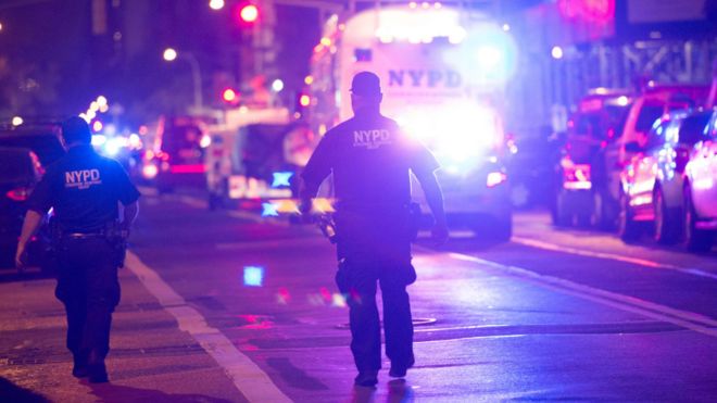 Губернатор штата Нью-Йорк Эндрю Куомо заявил, что взрыв на Манхэттене был террористическим актом 