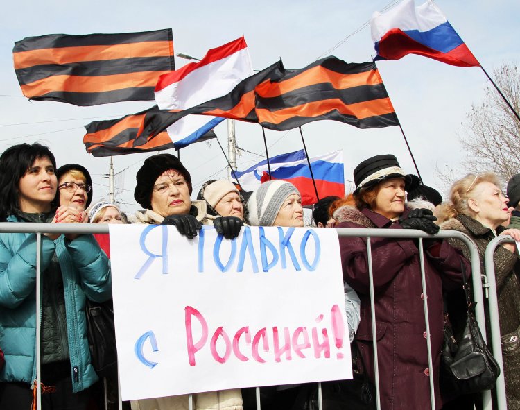 ​"Новороссии" нет, а Крым не нужен: названы признаки поражения Путина