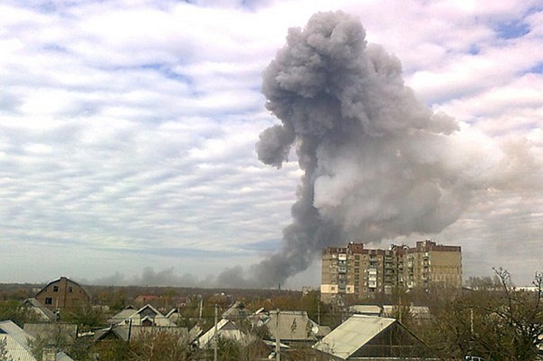 "Центр, рвануло что-то конкретно", - жители оккупированного Донецка сообщили в соцсетях о сильном взрыве 