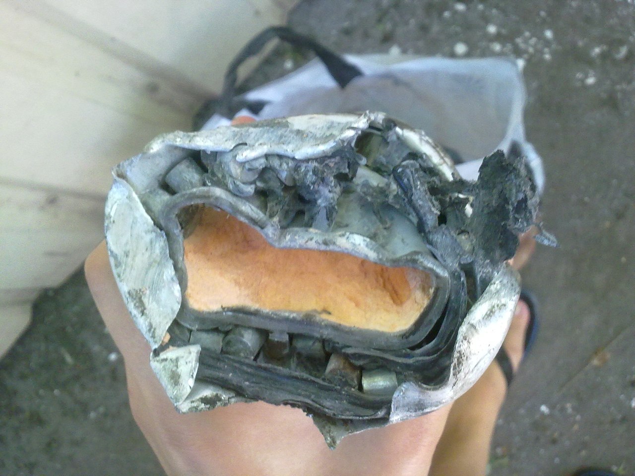 МВД: В результате артобстрела погибли 4 жителя Еленовки, трое ранены