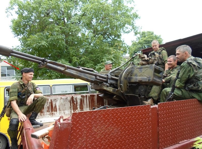 "Груз-200" едет в аннексированный Крым: в Донбассе ликвидирован российский боевик "Вред", приехавший "защищать" "братьев" от "хунты" - кадры