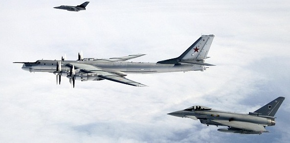 ЕС займется расследованиям фактов нарушения ВВС России воздушного движения - Европейская комиссия: