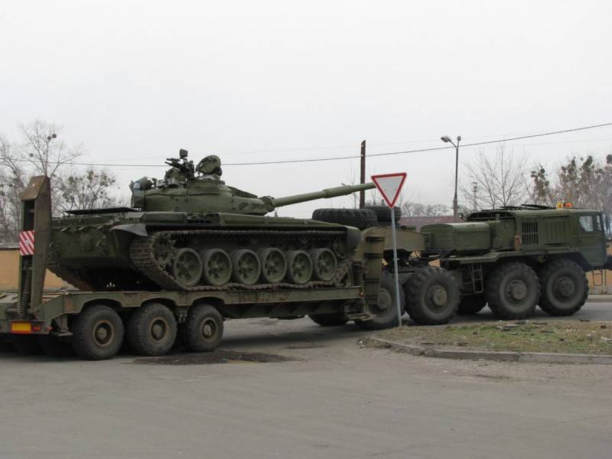 Выборы в Беларуси: на въезде в Минск зафиксировали танки и большое количество военной техники 