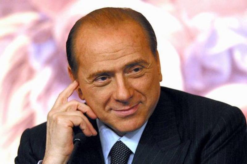 Берлускони заявил, что аннексия Крыма - "законный" выбор жителей полуострова