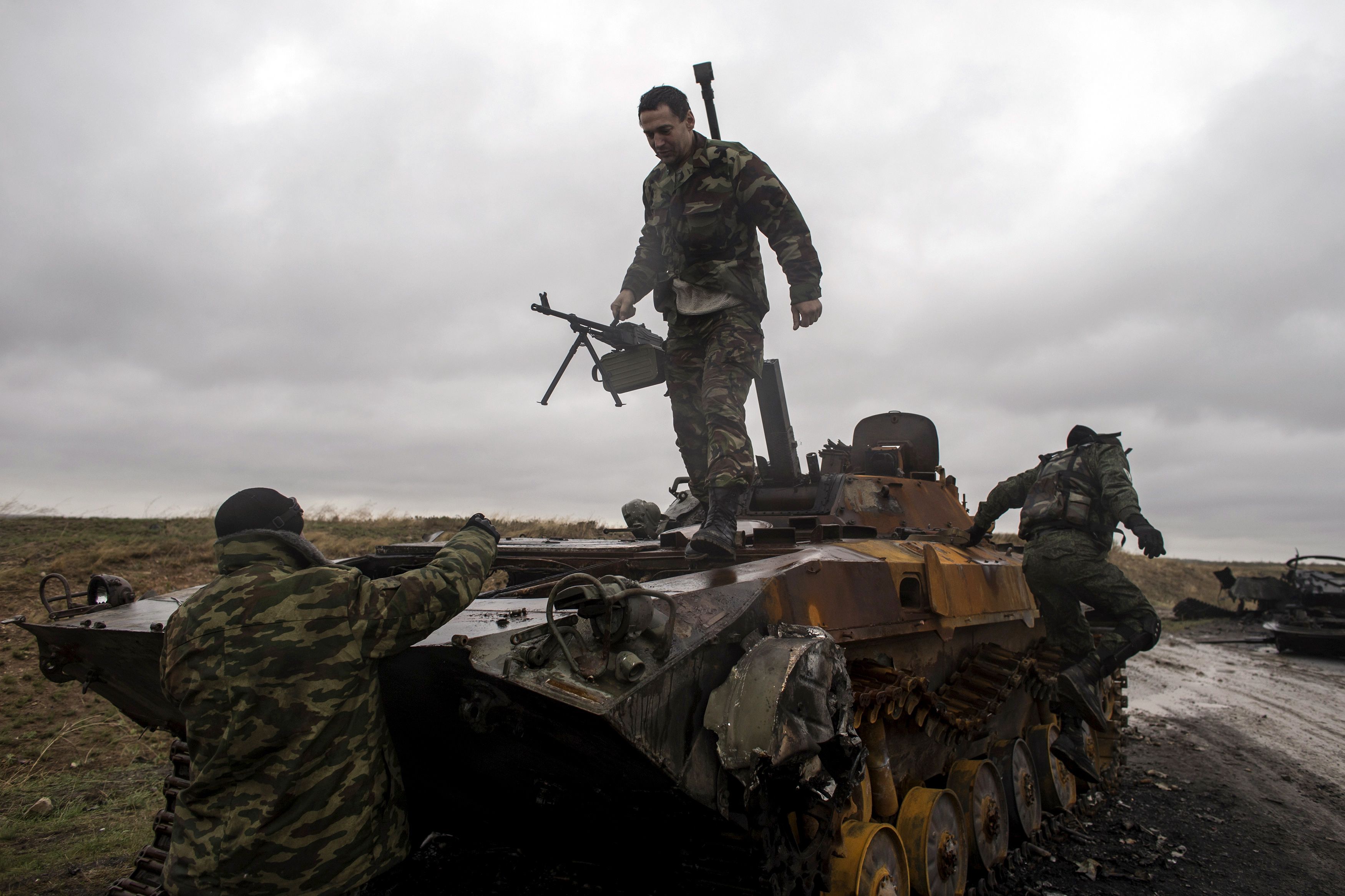 Боевики дважды обстреляли украинских военных, - АТЦ