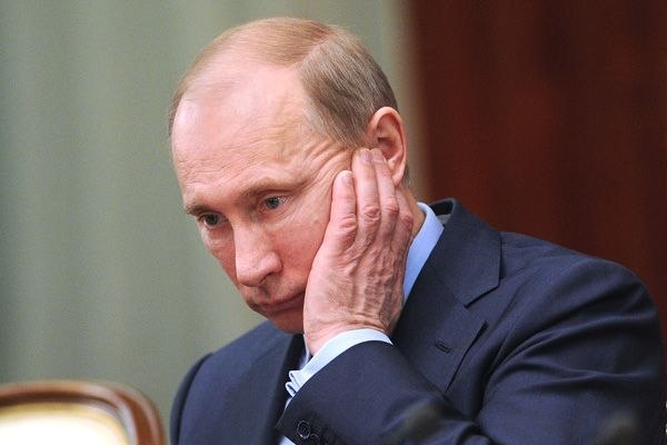 Песков не прокомментировал сообщение Reuters о болезни Путина