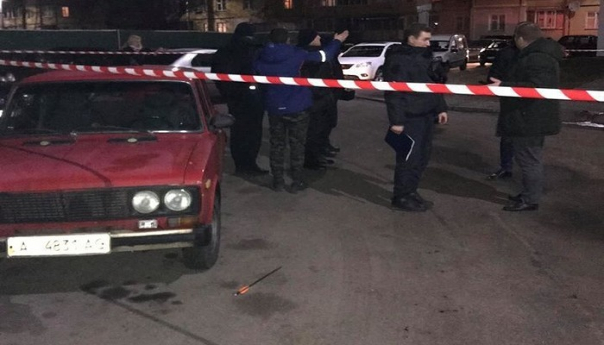 В Борисполе чиновницу пытались убить из арбалета: детали 