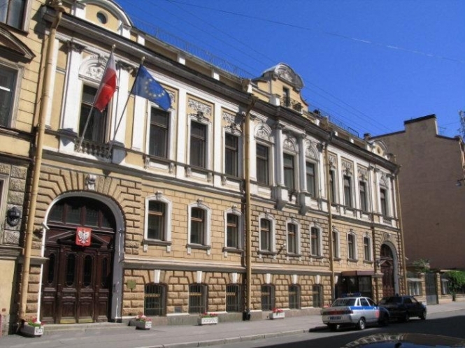 Генконсульство Польши выселяют из петербургского офиса под предлогом неуплаты аренды
