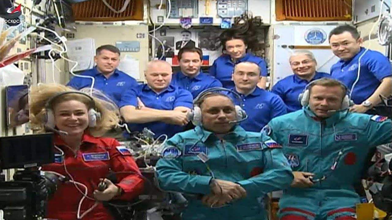 "Безлад у російському сегменті", – астронавти МКС наводять порядок після російської знімальної групи 
