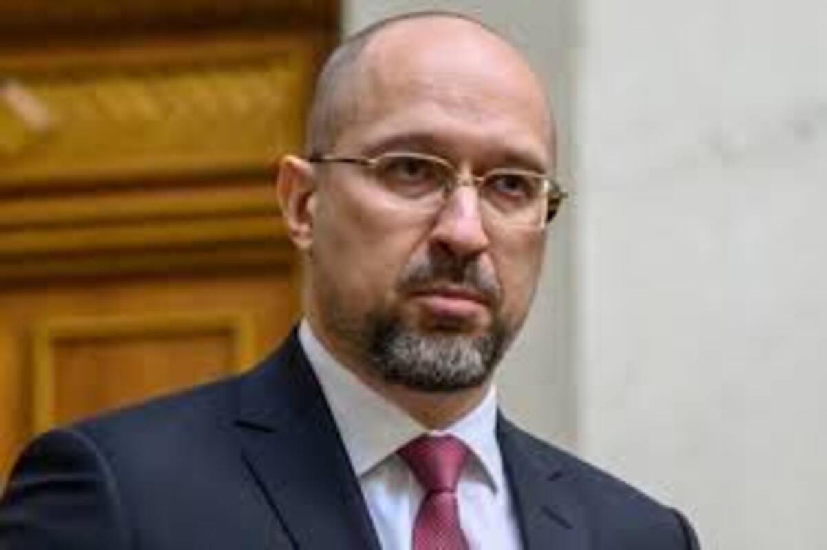 ​Шмыгаль провел встречу с Фицо в Словакии: стороны подпишут важные документы