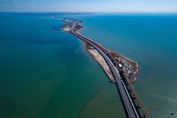 Крымский мост не достроят: на сооружении оккупантов обнаружили новую масштабную проблему