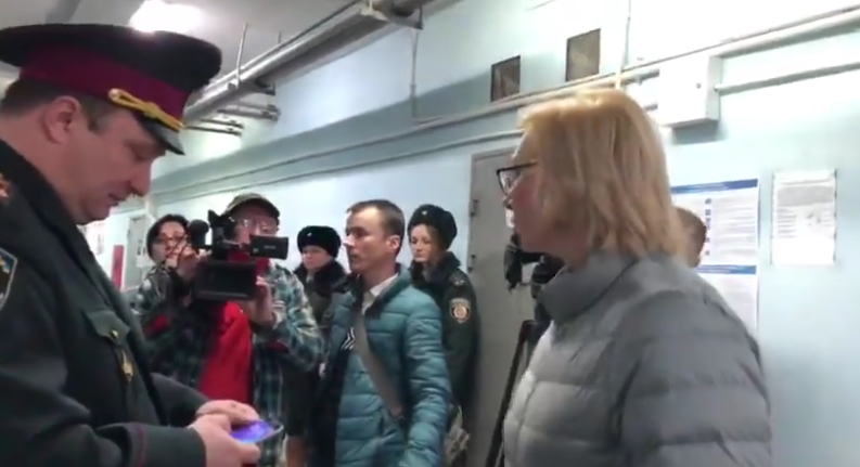 "Списков нет, бюллетеней нет", - в киевском СИЗО возник скандал из-за выборов президента 