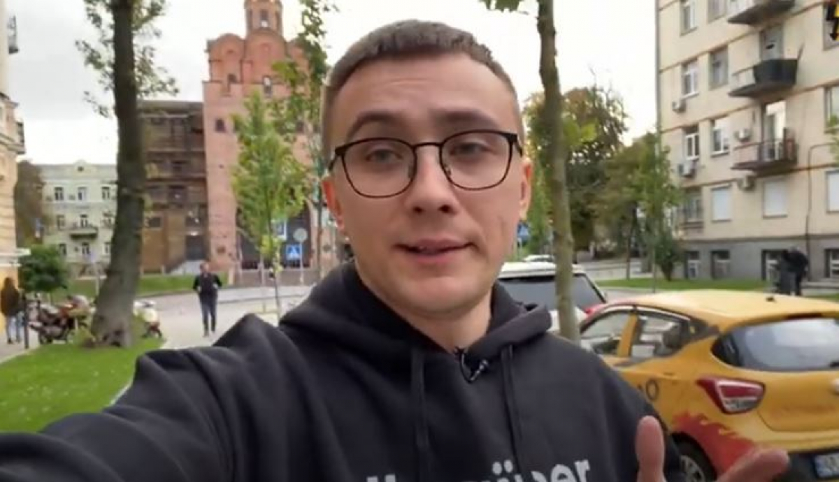 Стерненко в опросе от Зеленского проголосовал пять раз