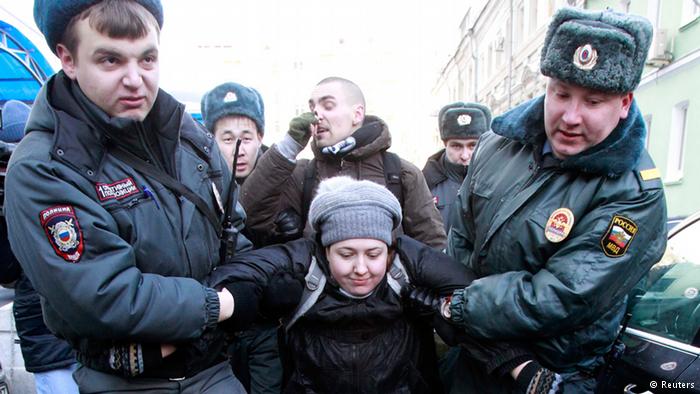 Санкции в отношении России нужно ужесточать, поскольку эта страна постепенно превращается в самую большую в мире тюрьму, - Алексей Гончаренко