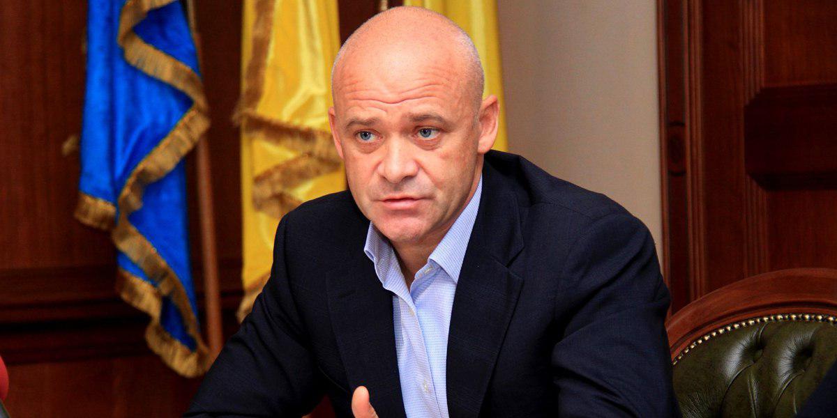 ​Труханов прерывает свой “бесконечный отпуск”: СМИ узнали о планах беглого мэра Одессы снова вернуться в Украину