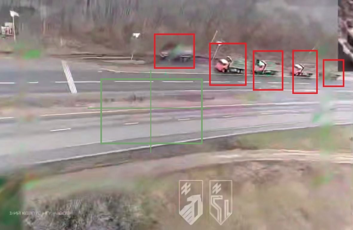 ВСУ взяли под контроль небо над Донецком – технику России взрывают БПЛА прямо на улицах и дорогах