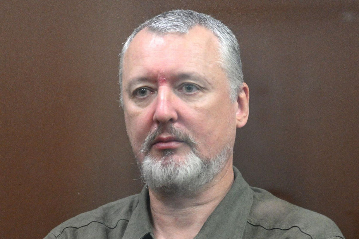 Стрелкову тревожно в тюрьме: "Ситуация стремительно приближается к тому самому "идеальному шторму""