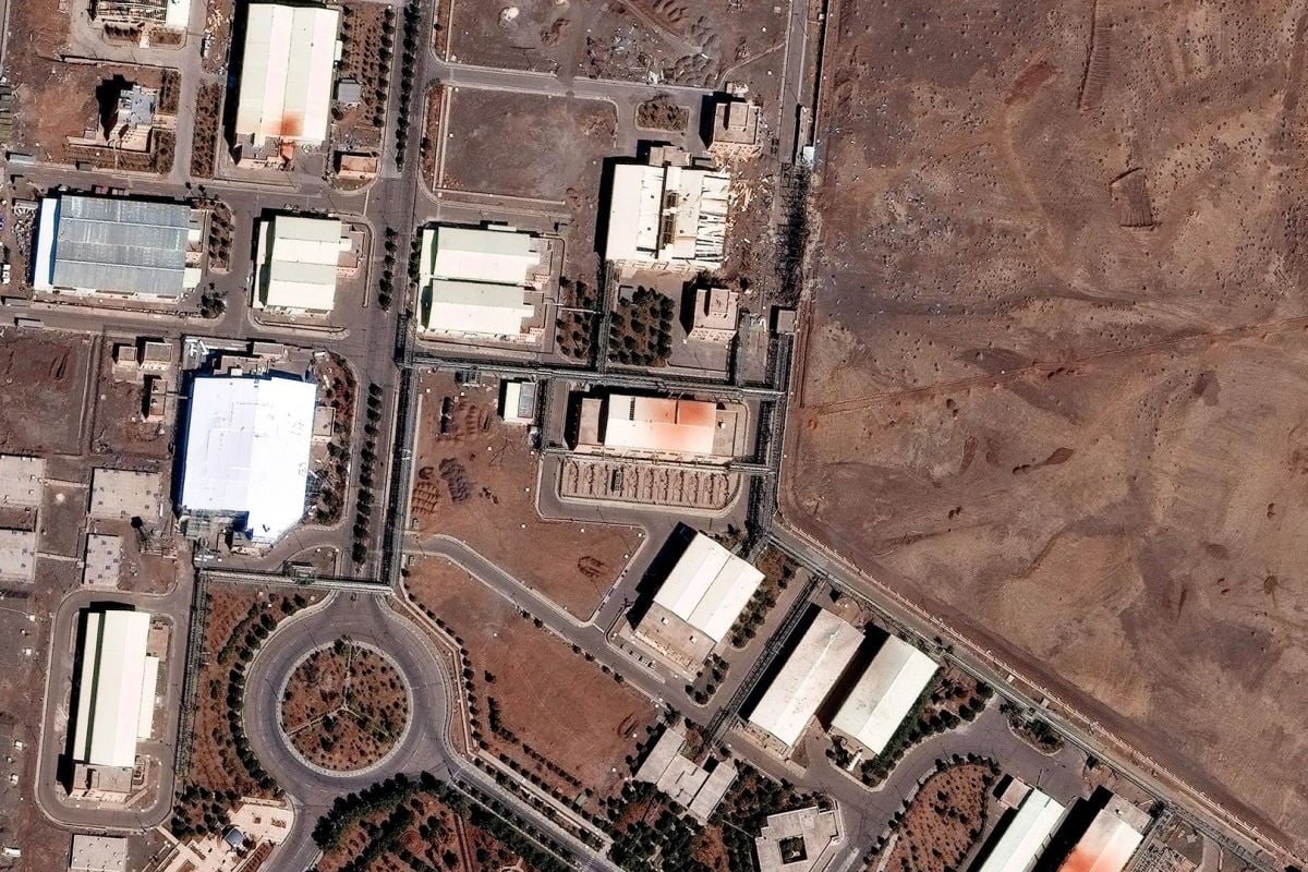 США и Израиль планируют рейд спецназа: забрать 450 кг урана и остров у Ирана - Axios