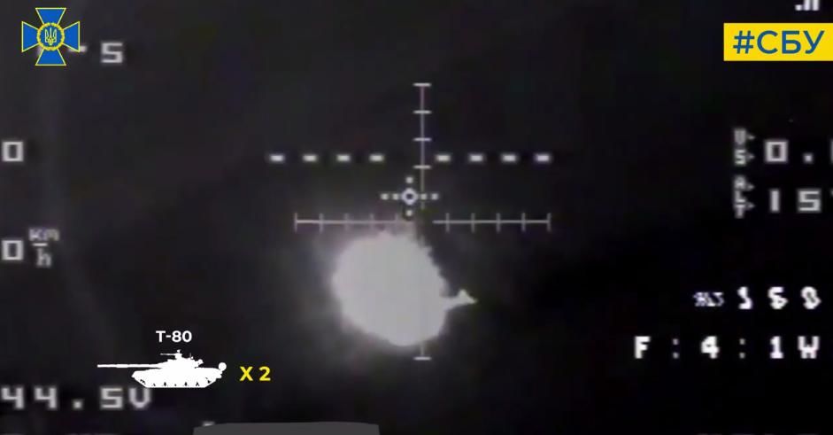 Удары дронов ВСУ, которыми сожгли Т-80, Т-72 и БМП-2, показали на видео