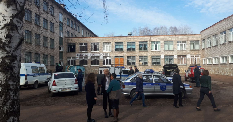 Устроивший нападение на школу в Башкирии мальчик готовился к расправе и называл себя Август Кошмаров – что о нем известно. Кадры