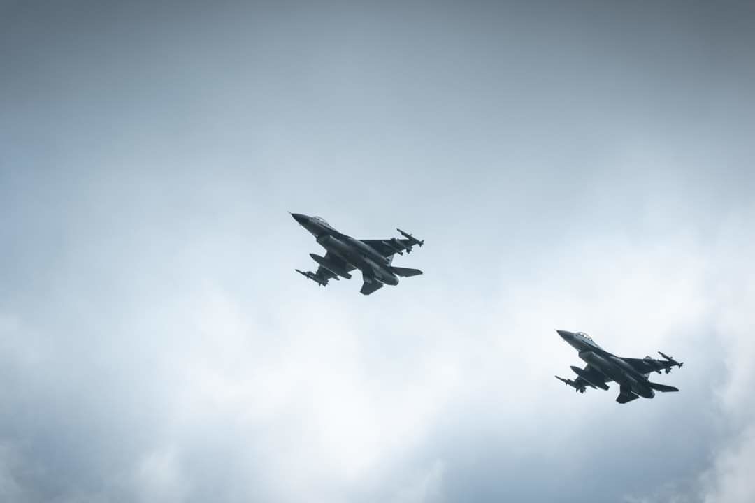"F-16 очень сильно себя показали", - СМИ узнали, сколько ракет РФ утром сбили истребители  