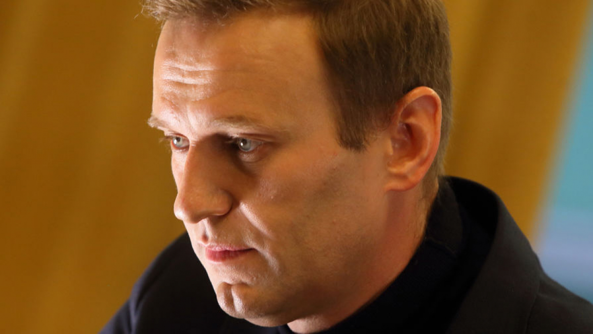 Почему отравили Алексея Навального?