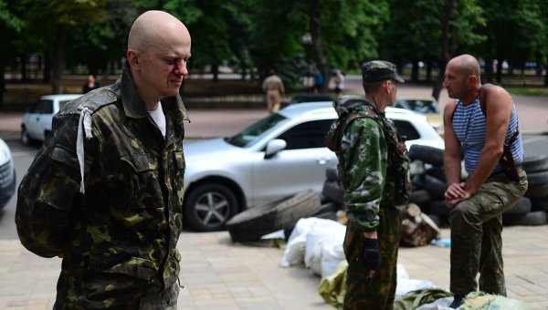 Представители ДНР отпустят пленных украинских военных в ночь на воскресенье