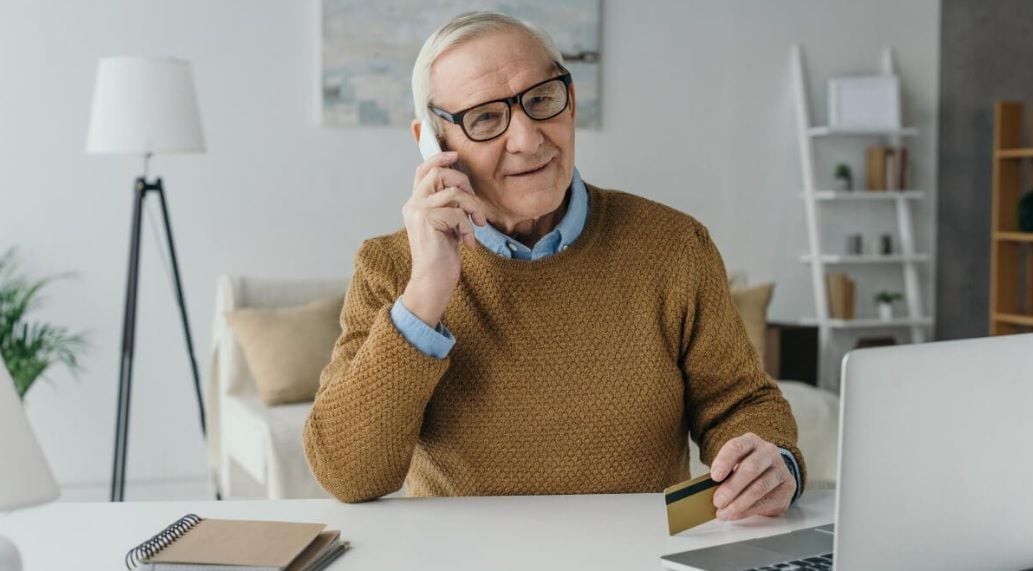 Украинцы за границей или те, кто временно не работает, могут накапливать страховой стаж – инструкция ПФУ