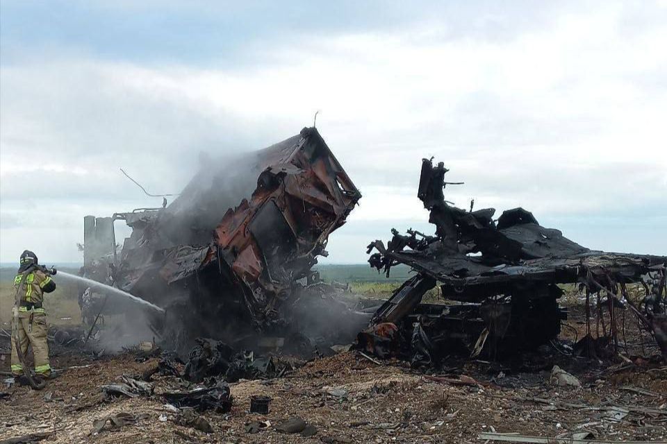 ​Опубликованы первые фото с аэродрома Бельбек после прилета ATACMS: ПВО стала металлоломом