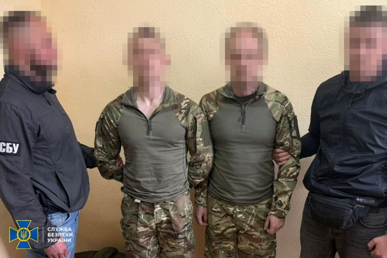 СБУ предотвратила теракт в столице: задержаны два агента ФСБ при попытке бегства в РФ