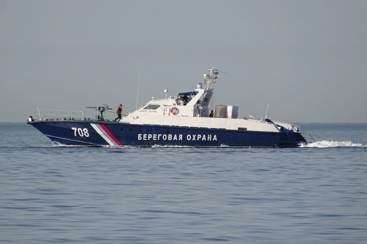 Корабли ФСБ регулярно без предупреждения входят в украинскую зону у Мариуполя