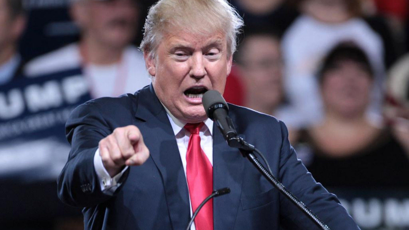 "Між нами та конфліктами є океан", – Трамп пояснив свою позицію щодо НАТО