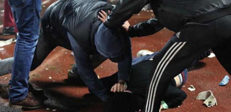 Местые жители Чугуева побили народного депутата