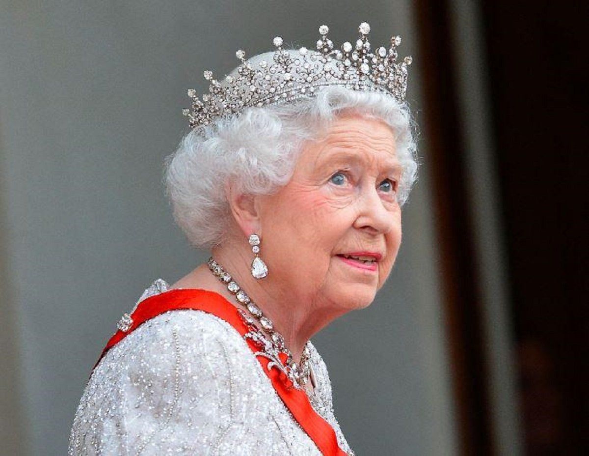 Елизавета II назвала имя новой королевы Великобритании: ей 74 года, СМИ показали фото