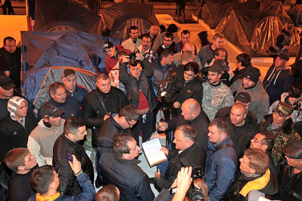 Мэр Кишинева: Активисты устанавливали палатки в центре города под песни “Любэ”