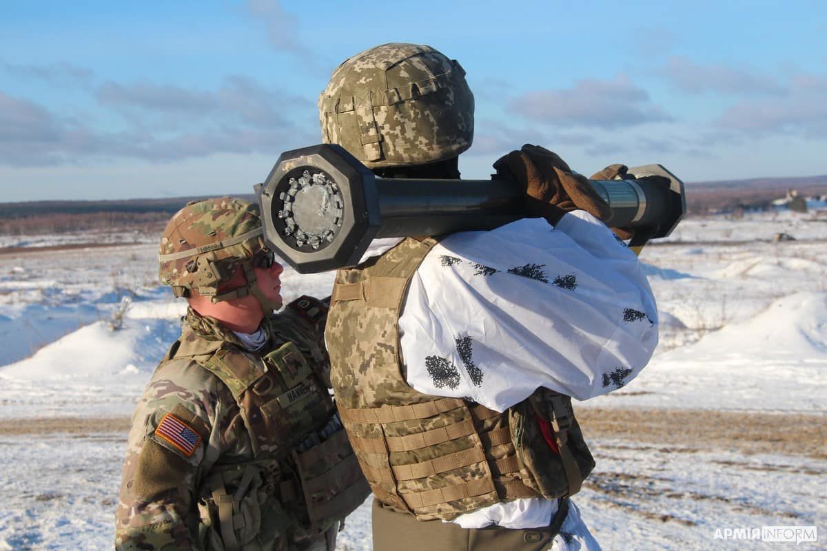 Перші фахівці готові: показано потужні кадри стрілянини ЗСУ з американських гранатометів SMAW-D 