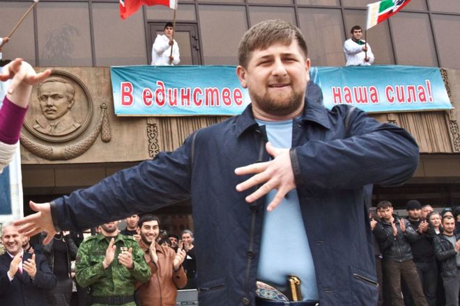 ​“#Кадыров патриарх России”: соцсети высмеяли "патриотический” флешмоб звезд шоу-бизнеса