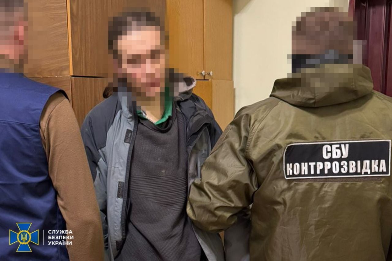 В Черновцах арестован наводчик РФ: собирал данные для повторных атак по городу – СБУ